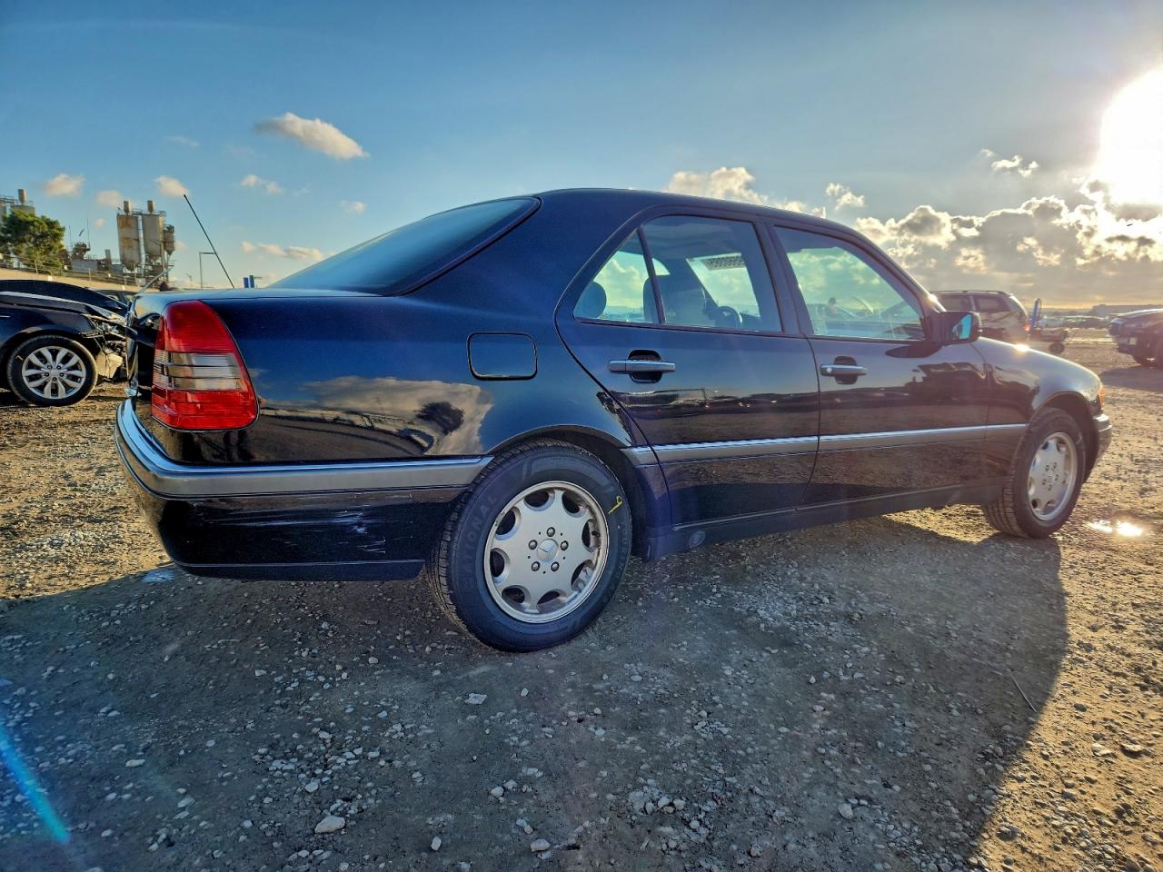 1997 Mercedes-benz C 230 Черный vin: WDBHA23E5VF561641