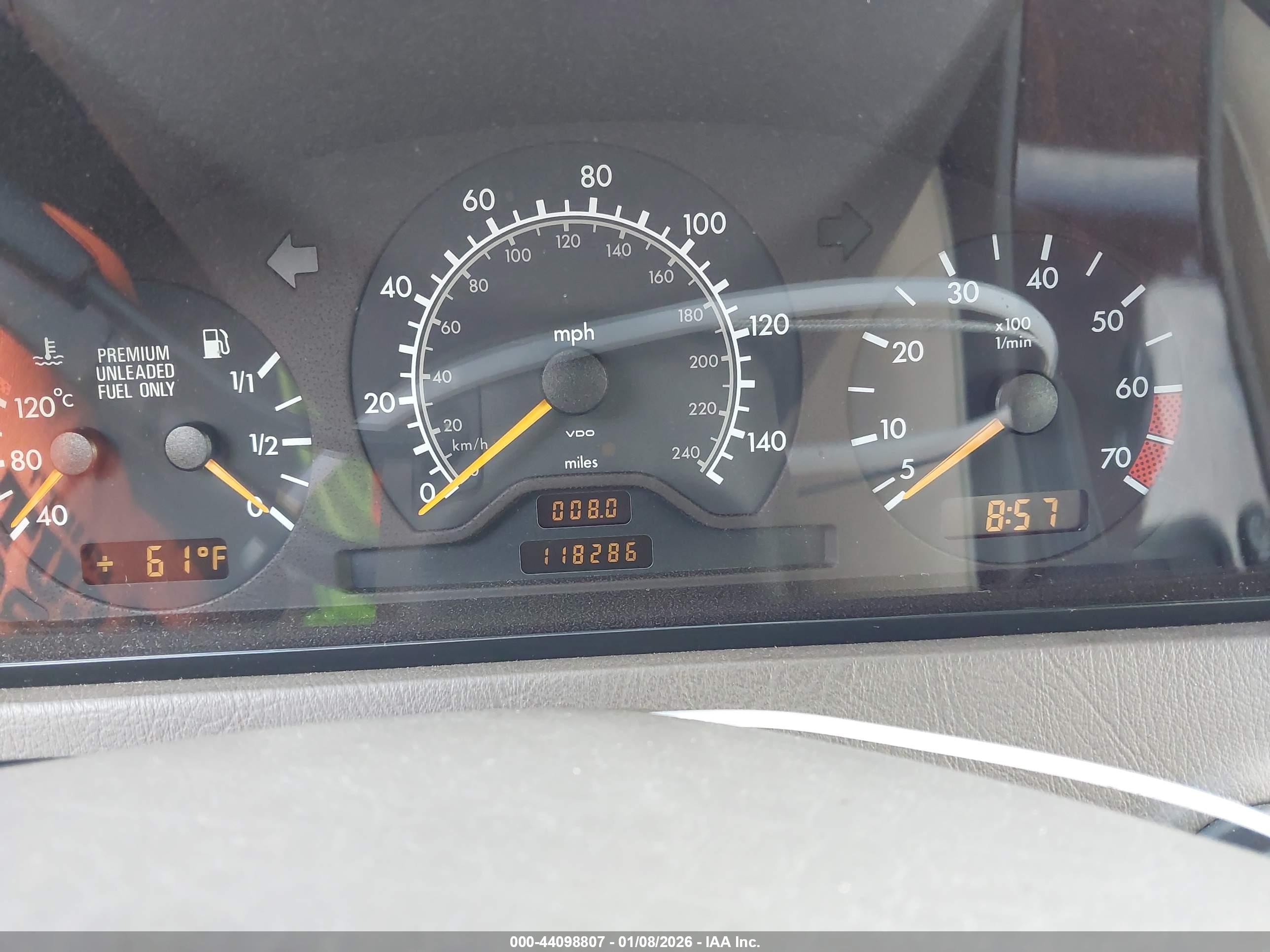 1997 Mercedes-benz C 230   Champagne vin: WDBHA23E7VF588906