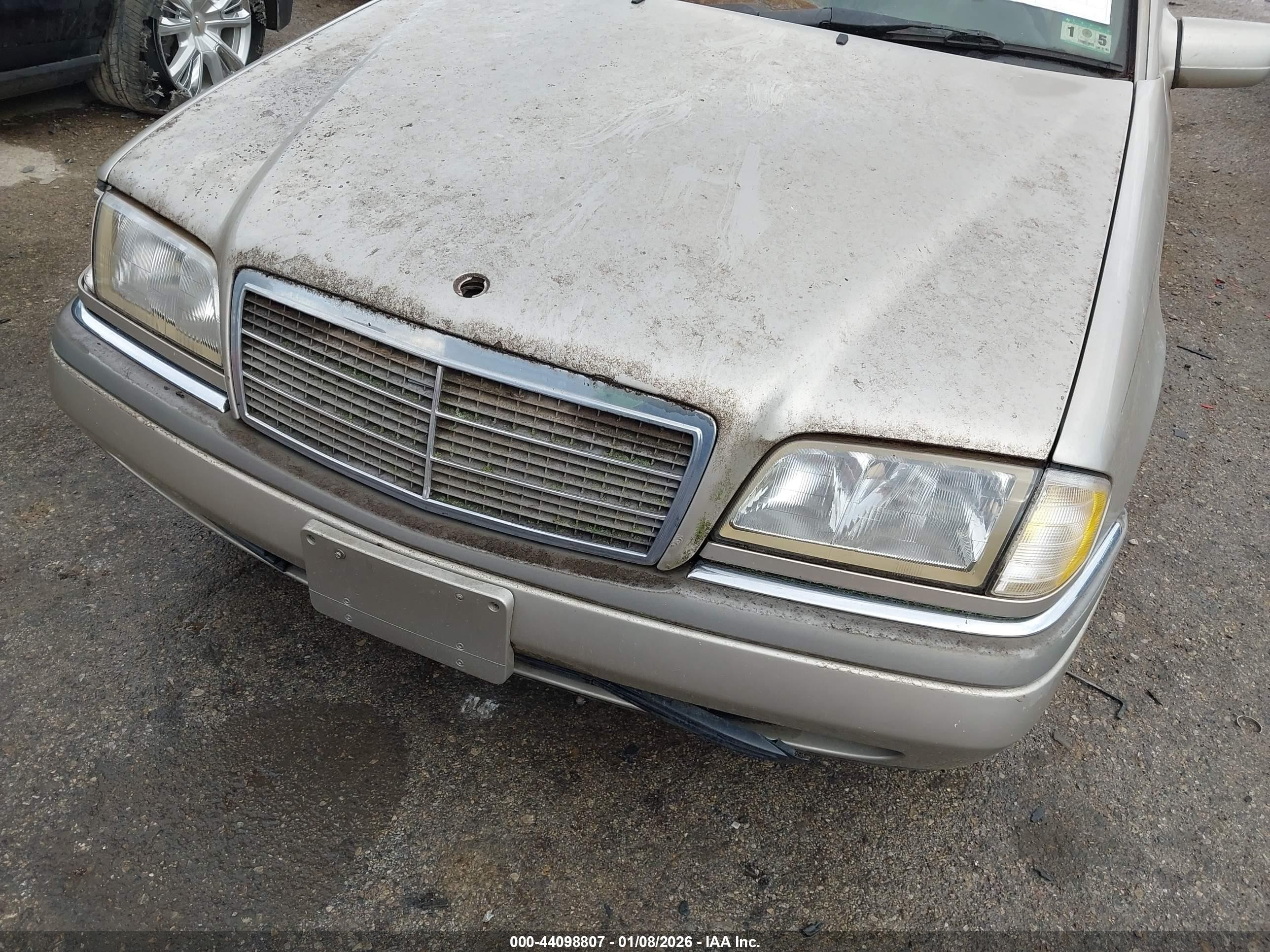 1997 Mercedes-benz C 230   Champagne vin: WDBHA23E7VF588906