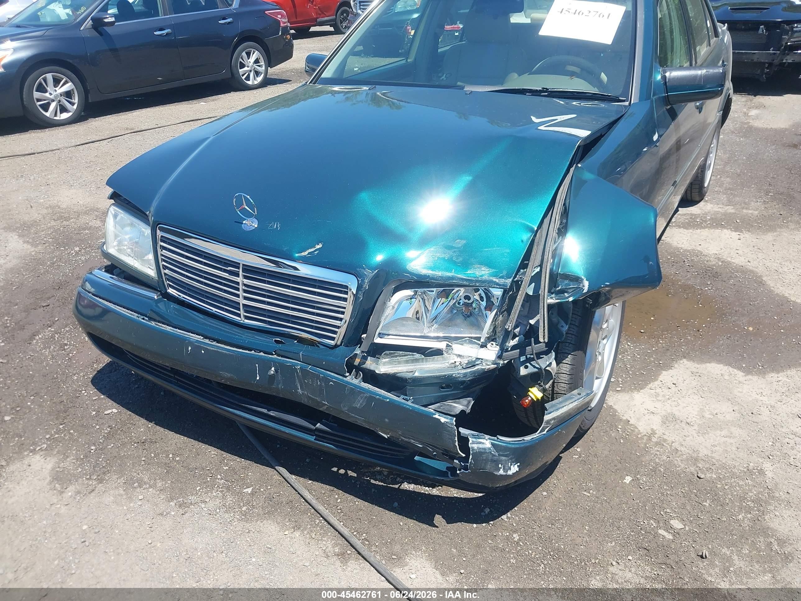 1997 Mercedes-benz C 230   Green vin: WDBHA23E8VF520663