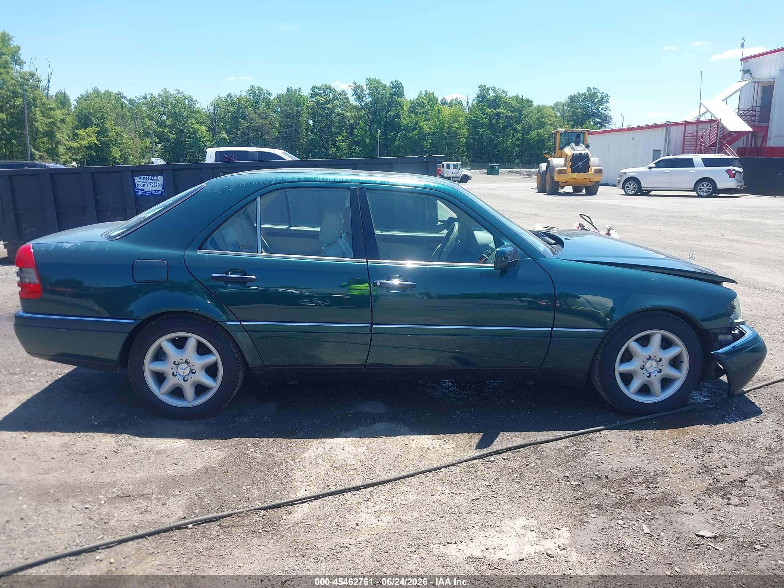 1997 Mercedes-benz C 230   Green vin: WDBHA23E8VF520663