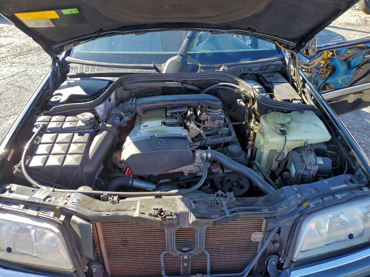 1997 Mercedes-benz C 230 Черный vin: WDBHA23E8VF532019