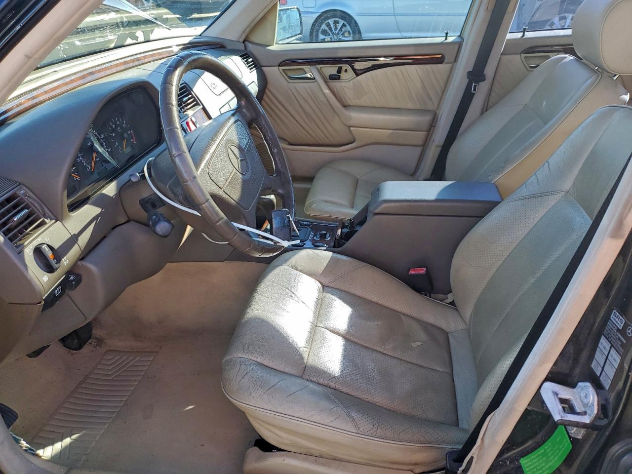 1997 Mercedes-benz C 230 Черный vin: WDBHA23E8VF532019