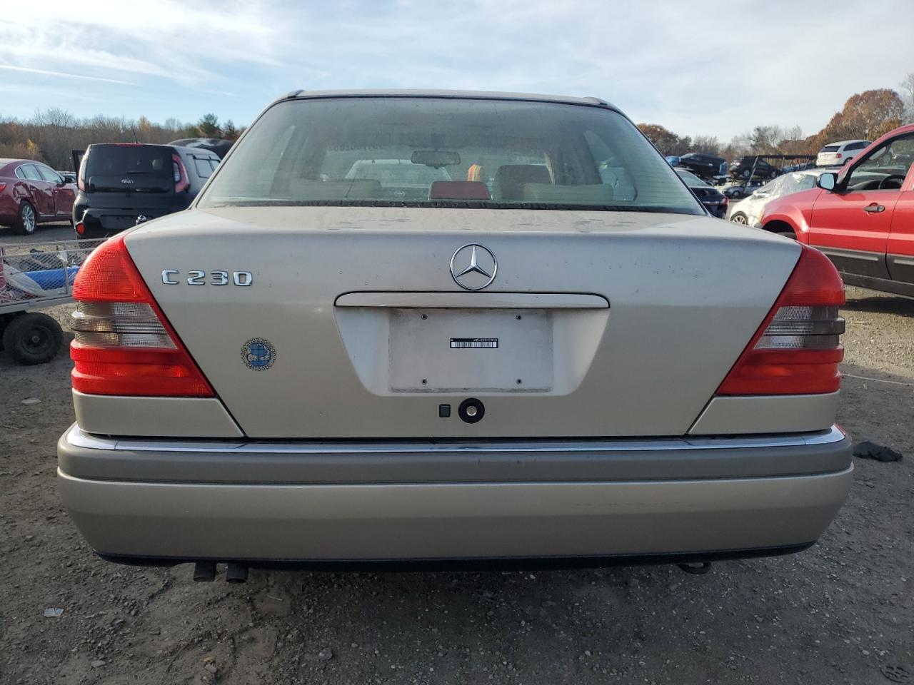 1997 Mercedes-benz C 230 Tan vin: WDBHA23E8VF535809