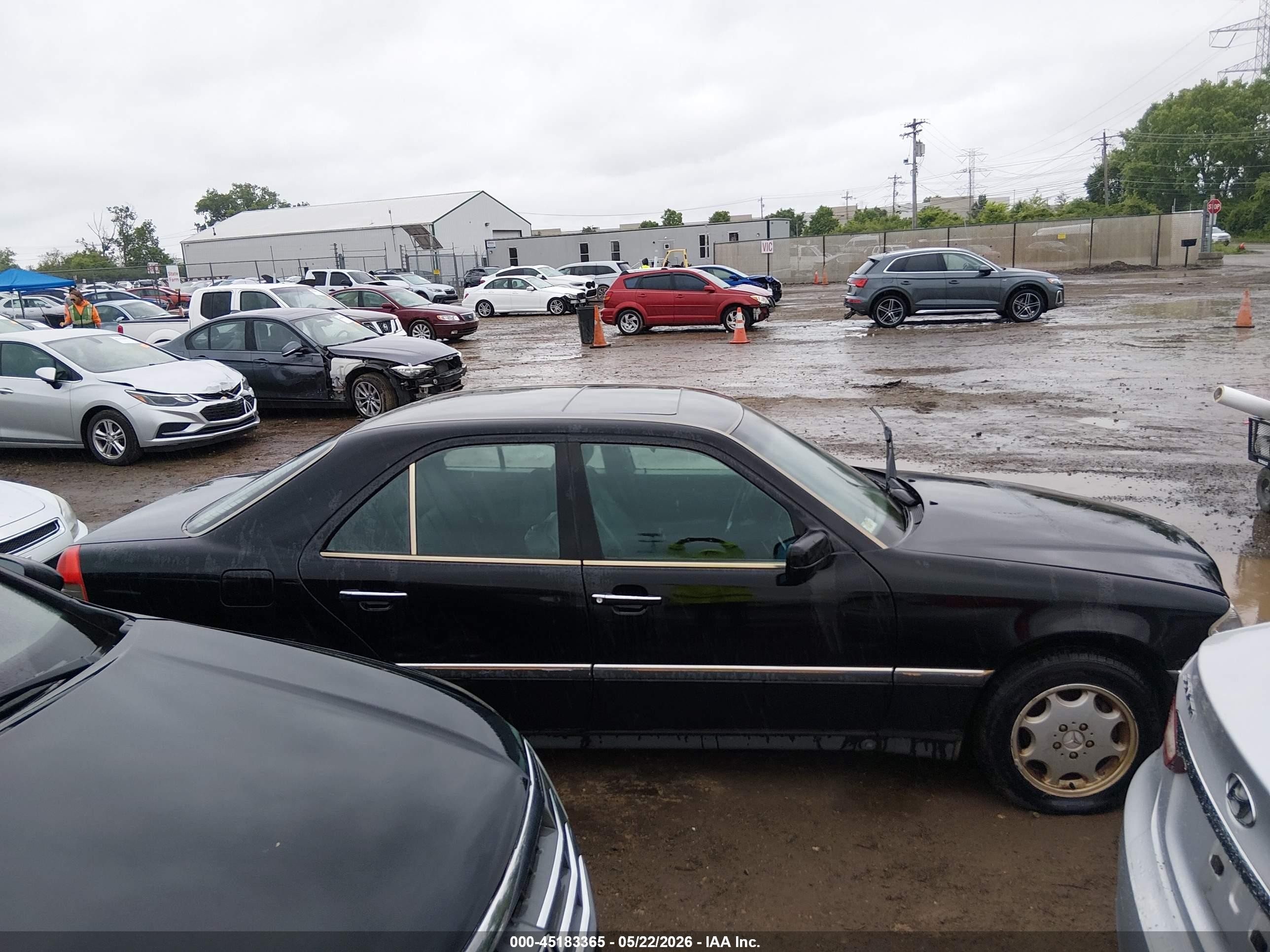 1997 Mercedes-benz C 230 Черный vin: WDBHA23E8VF549869