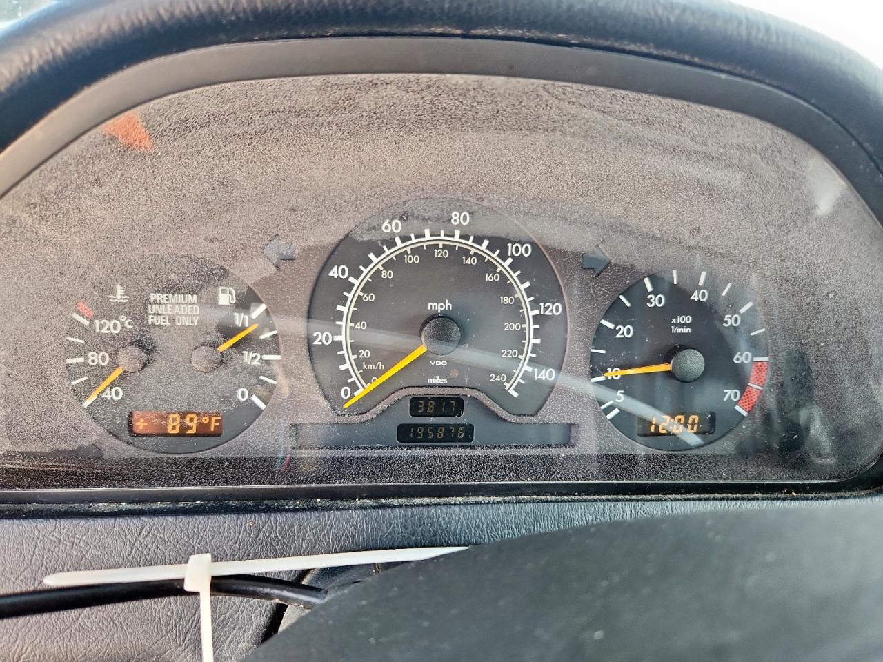 1997 Mercedes-benz C 230 Black vin: WDBHA23EXVA504462