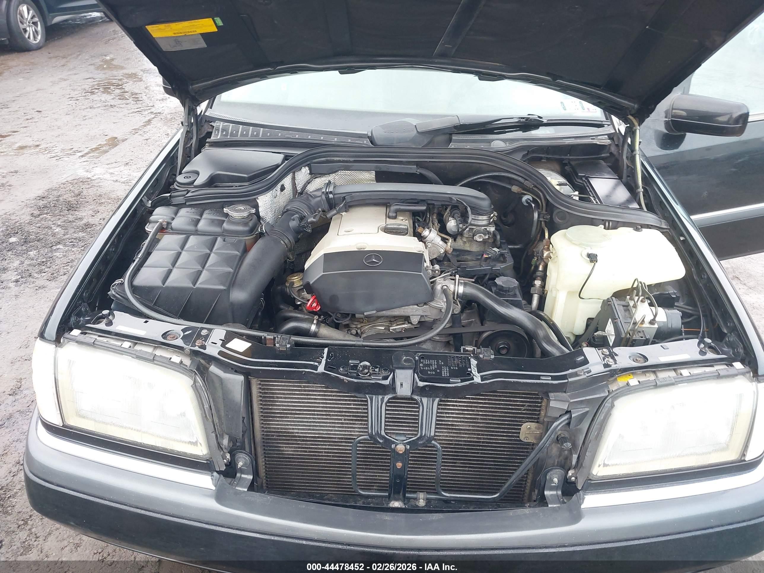 1997 Mercedes-benz C 230   Black vin: WDBHA23EXVF517750