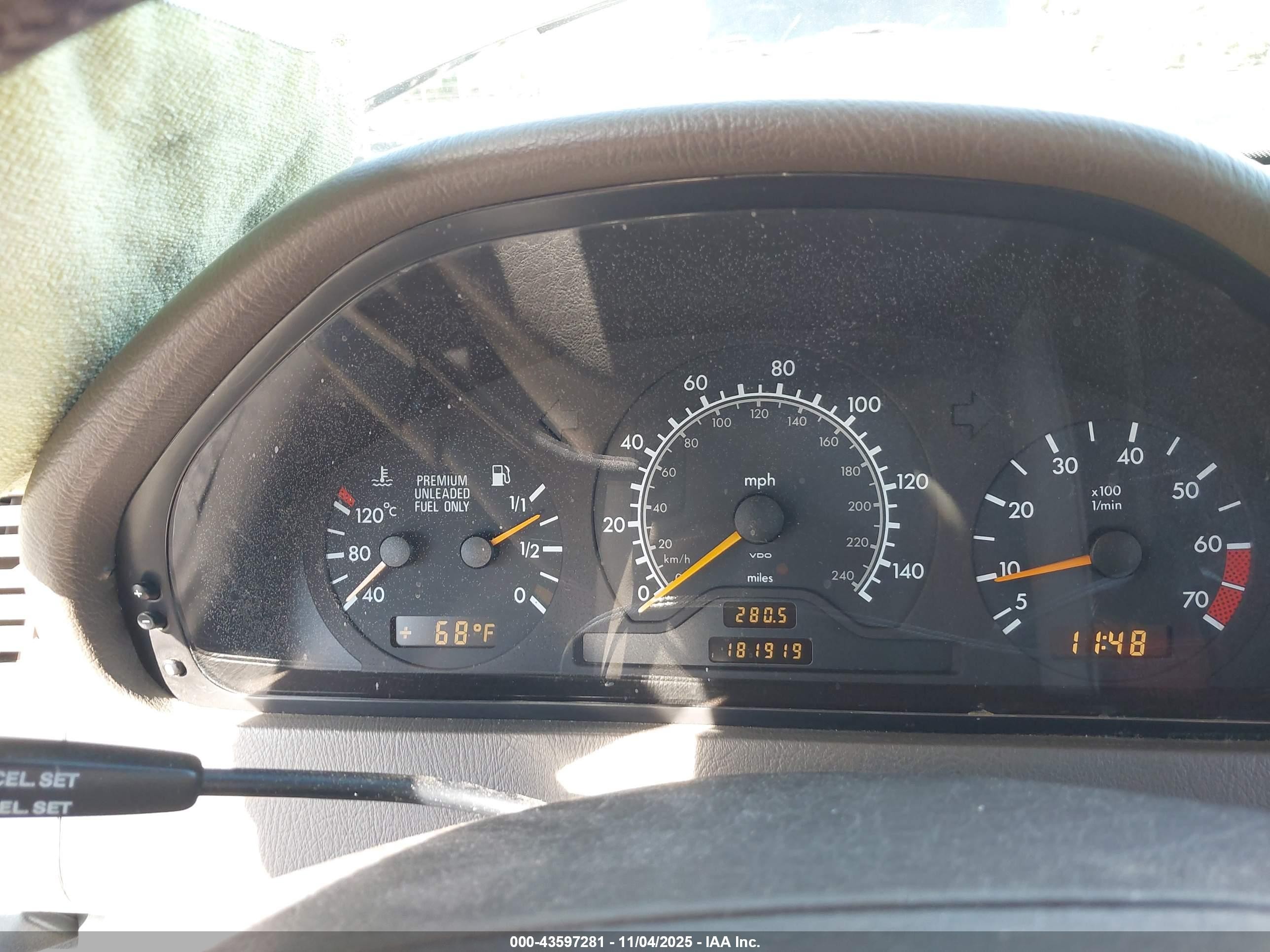 1997 Mercedes-benz C 230   Коричневый vin: WDBHA23EXVF552787