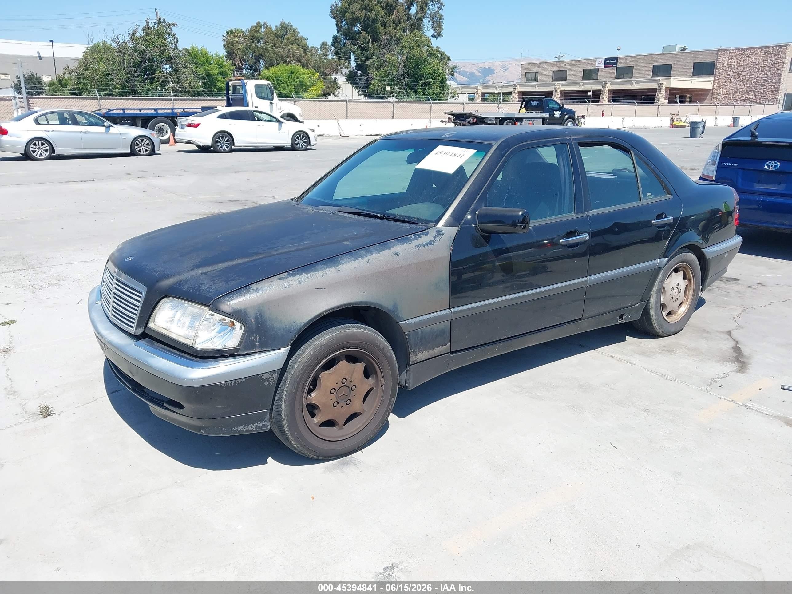 1998 Mercedes-benz C 230   Black vin: WDBHA23G1WA596273
