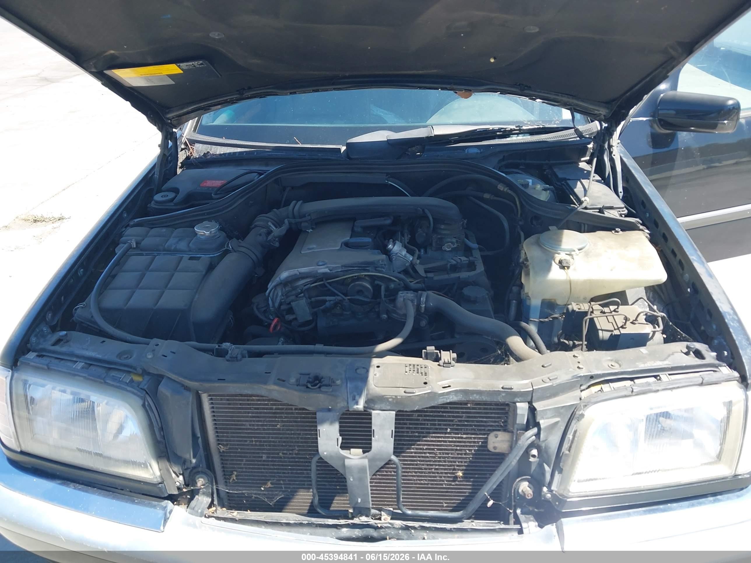 1998 Mercedes-benz C 230   Black vin: WDBHA23G1WA596273