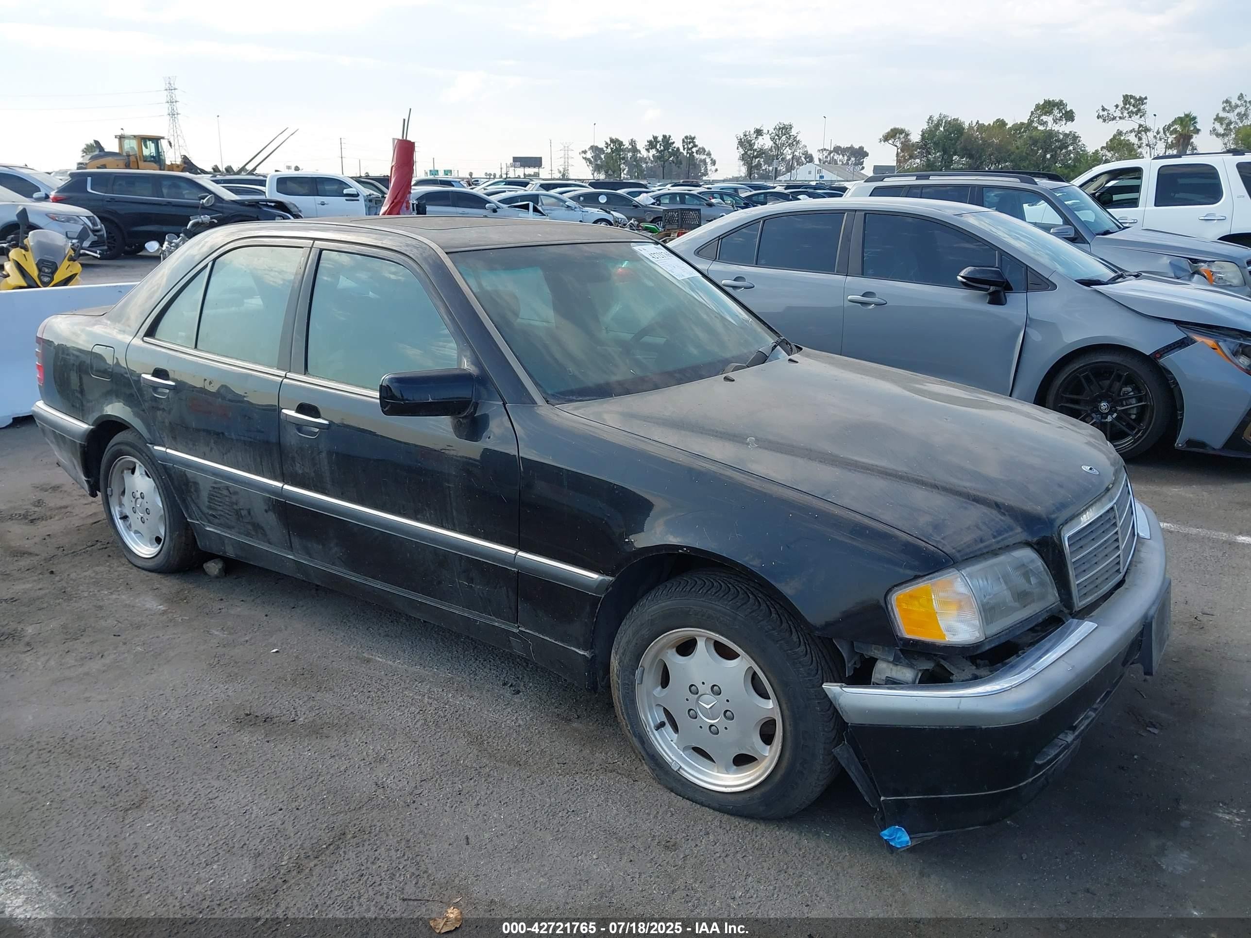1998 Mercedes-benz C 230   Black vin: WDBHA23G3WA521493
