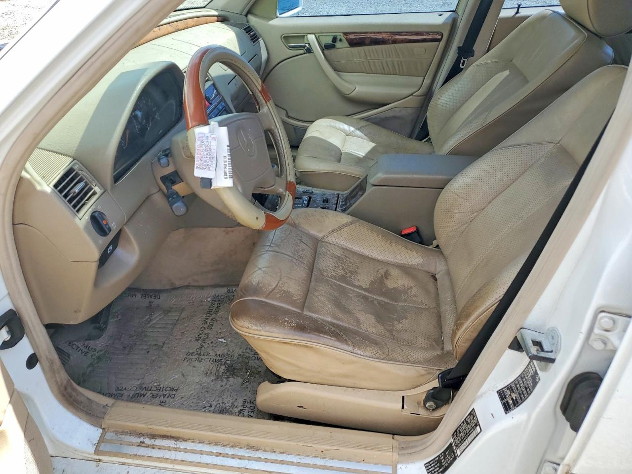 1998 Mercedes-benz C 230 Белый vin: WDBHA23G3WA592676