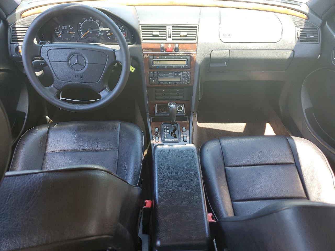 1998 Mercedes-benz C 230 Black vin: WDBHA23G3WA602655