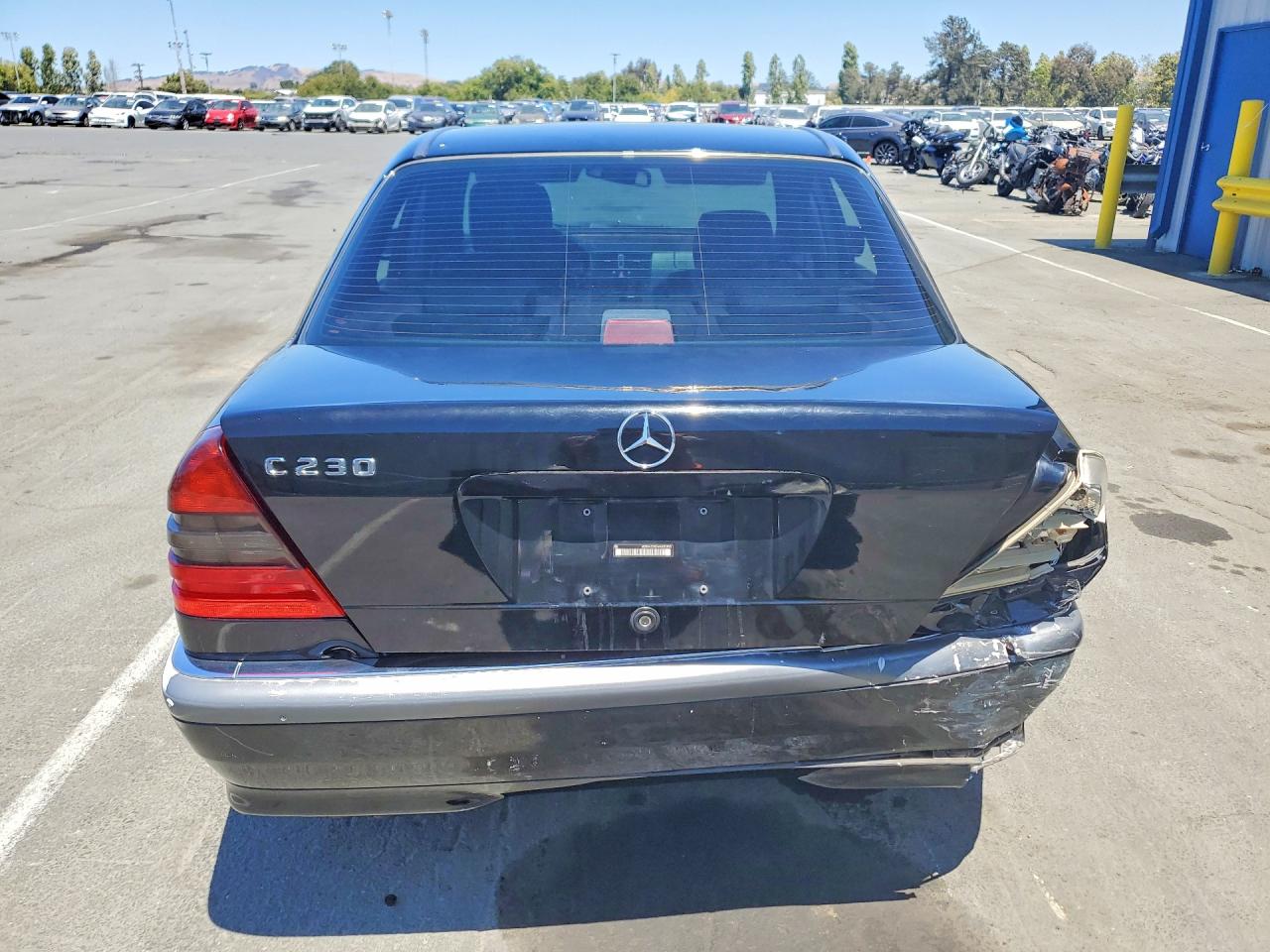 1998 Mercedes-benz C 230 Black vin: WDBHA23G3WA602655