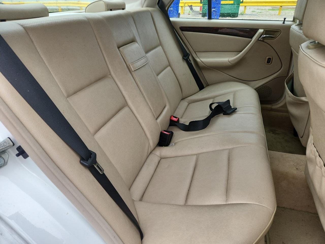 1998 Mercedes-benz C 230 Белый vin: WDBHA23G5WA547562