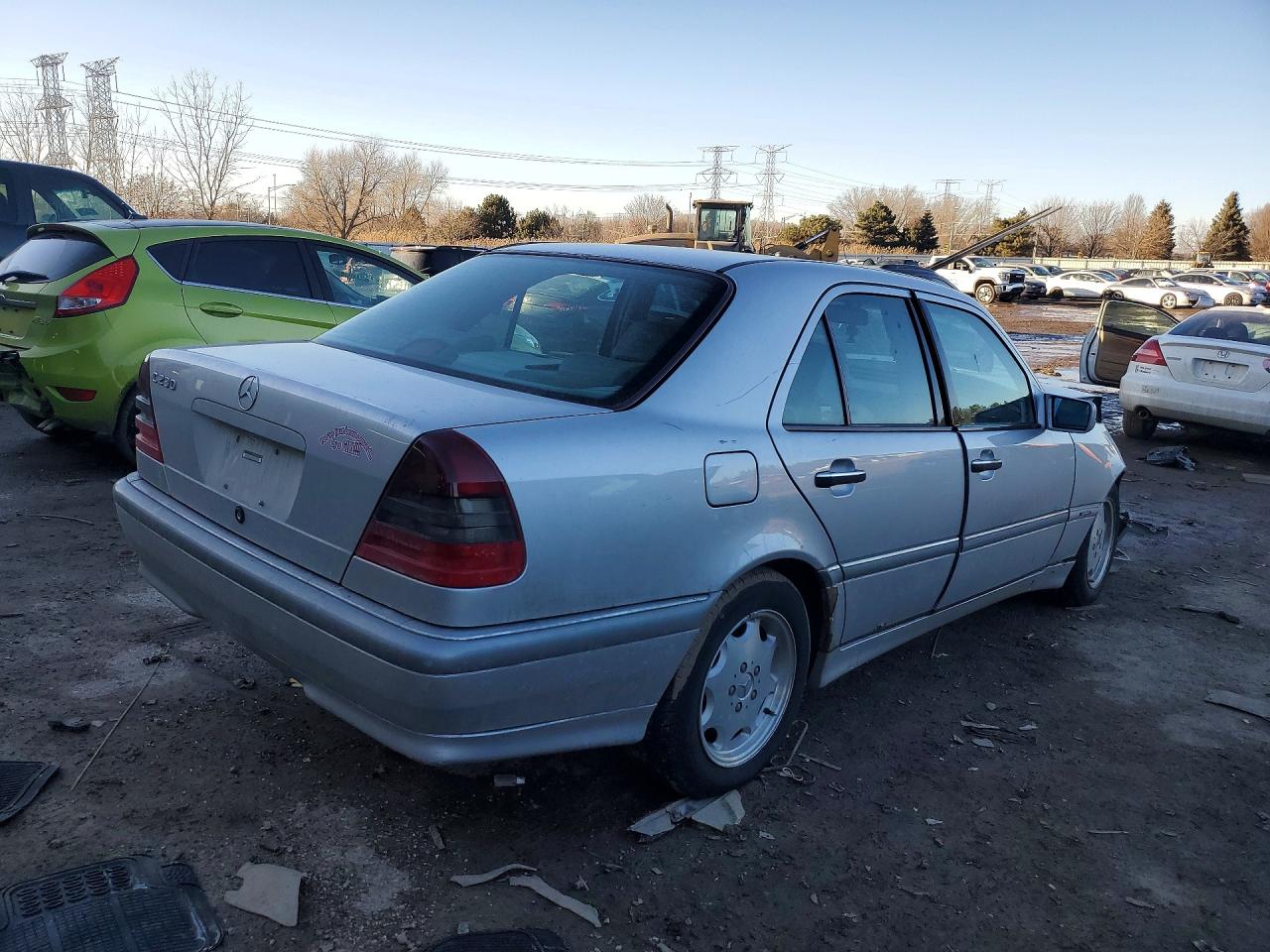 1998 Mercedes-benz C 230 Silver vin: WDBHA23G6WA595992