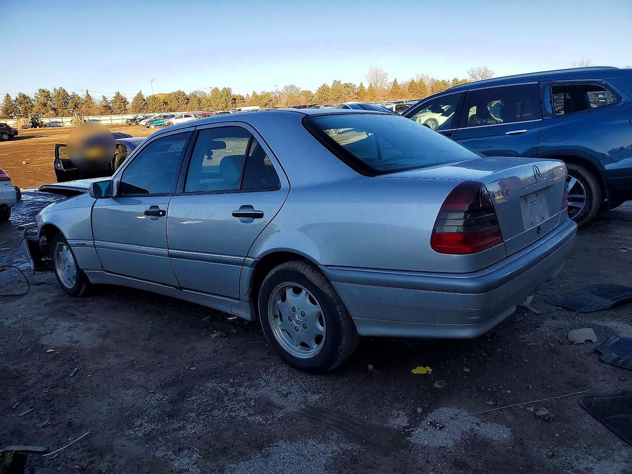 1998 Mercedes-benz C 230 Silver vin: WDBHA23G6WA595992