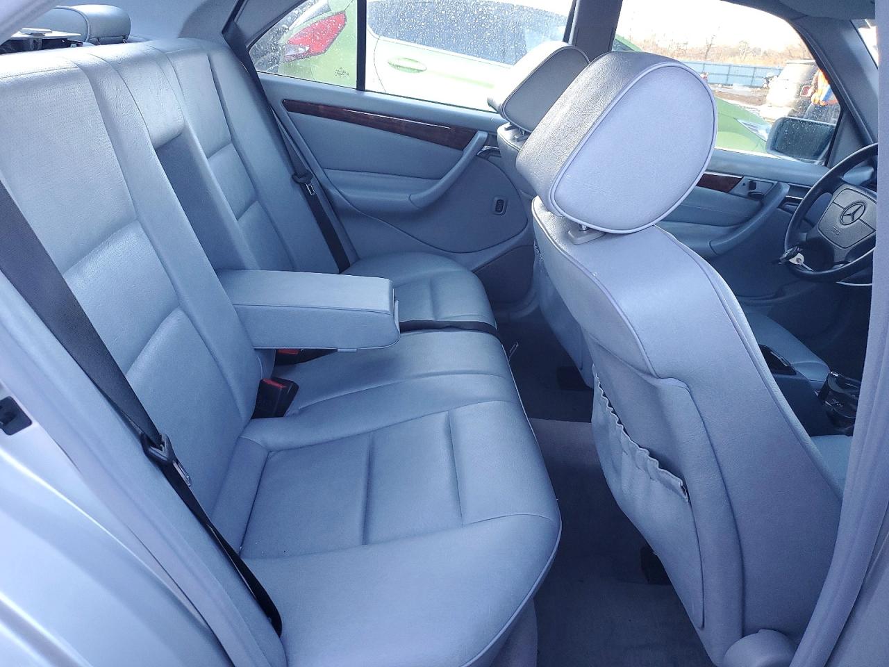 1998 Mercedes-benz C 230 Silver vin: WDBHA23G6WA595992