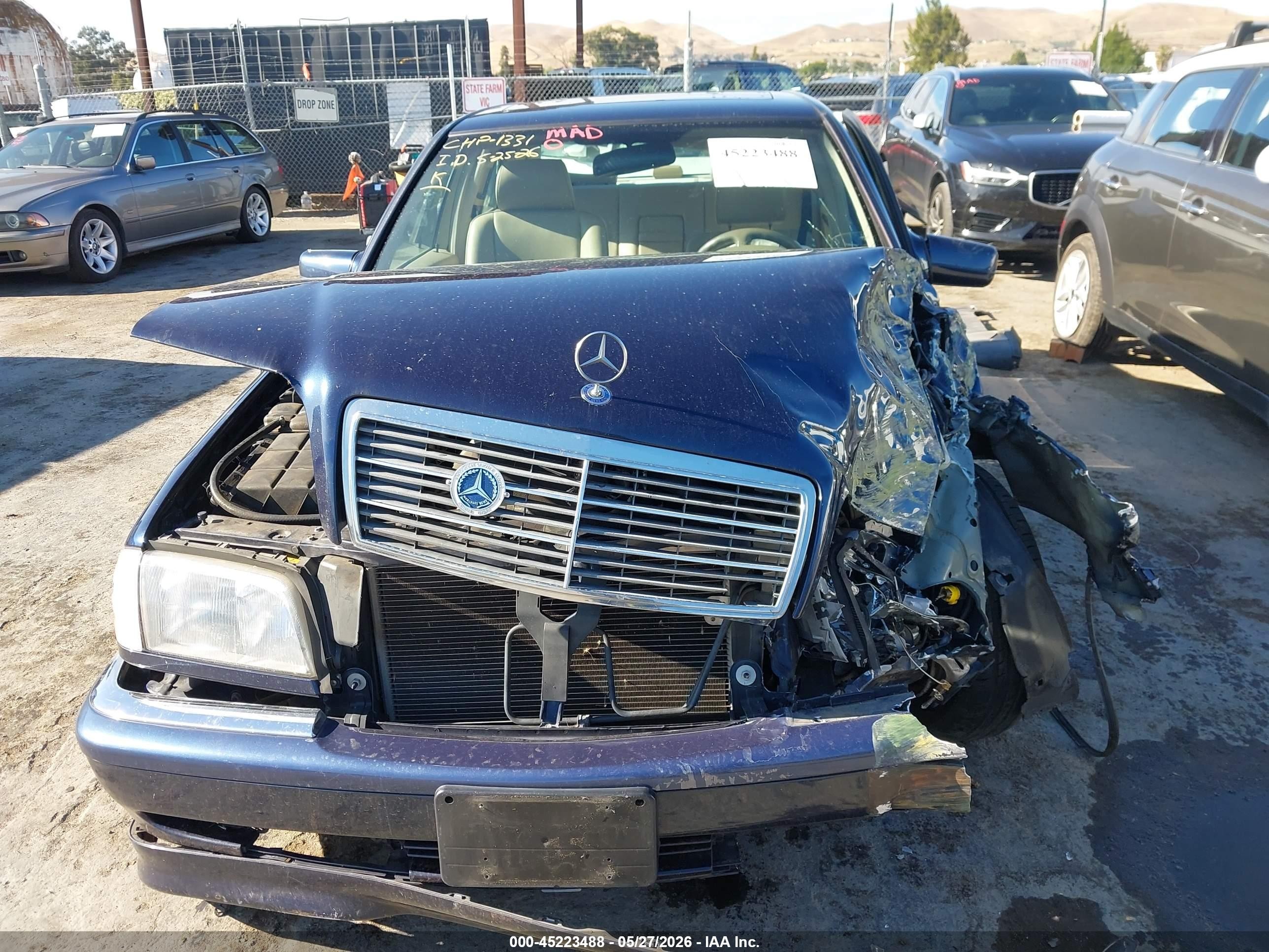 1998 Mercedes-benz C 230   Dark Blue vin: WDBHA23G7WA635772
