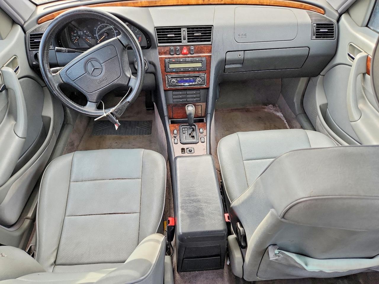 1998 Mercedes-benz C 230 Black vin: WDBHA23G8WA587294