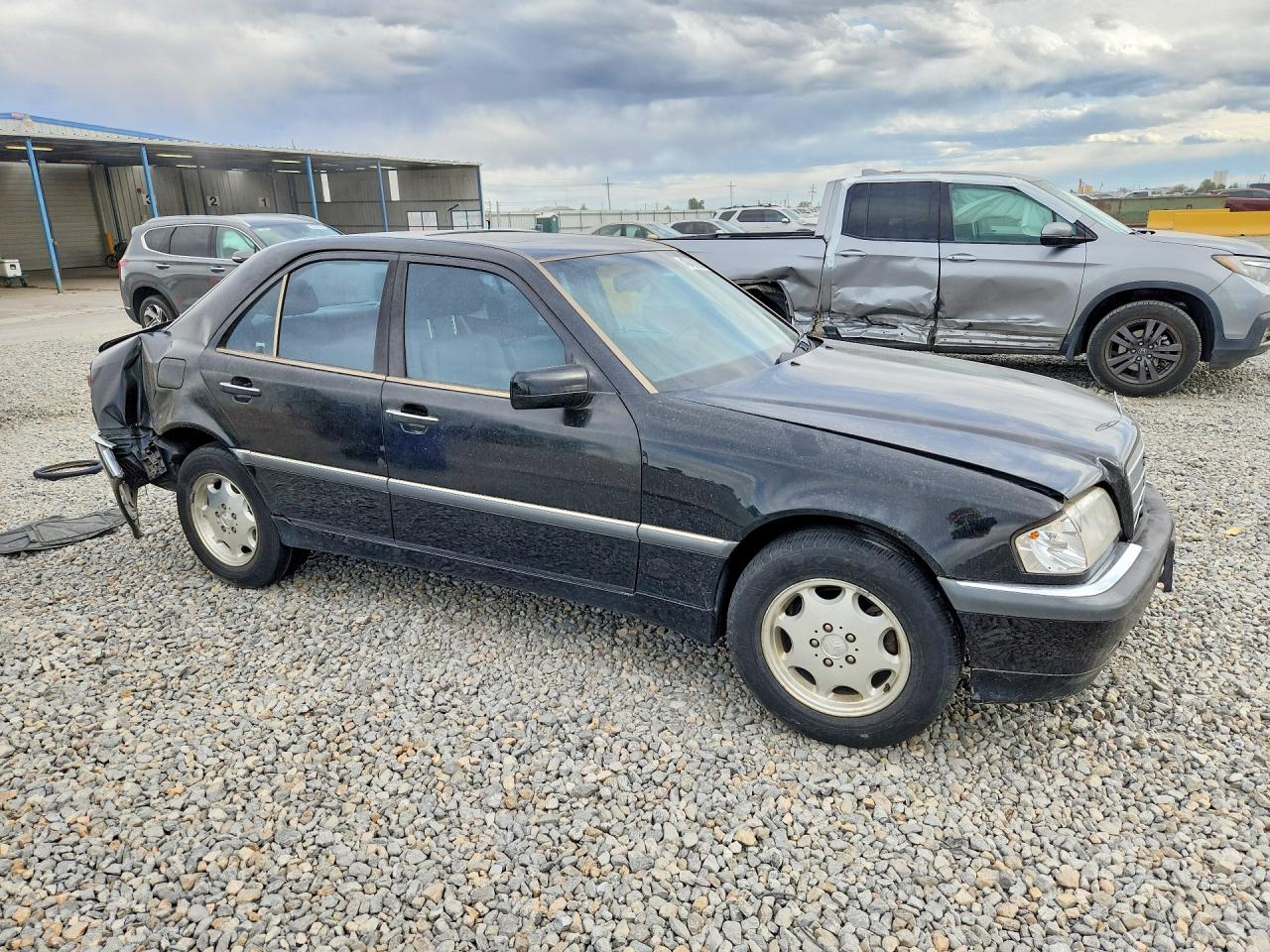 1998 Mercedes-benz C 230 Black vin: WDBHA23G8WA587294
