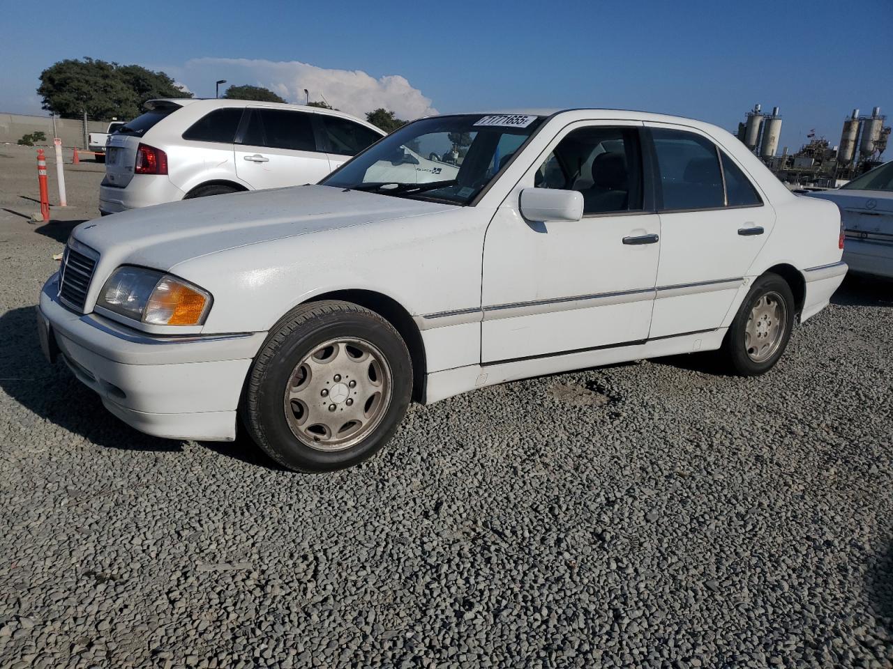 1998 Mercedes-benz C 230 Белый vin: WDBHA23GXWA583375