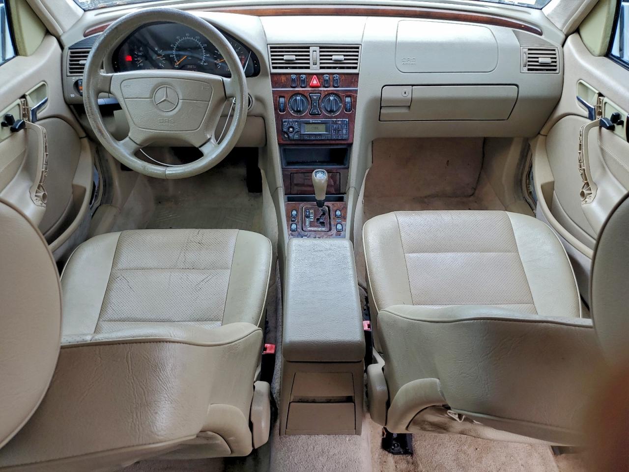 1999 Mercedes-benz C 230 White vin: WDBHA24G0XA753839