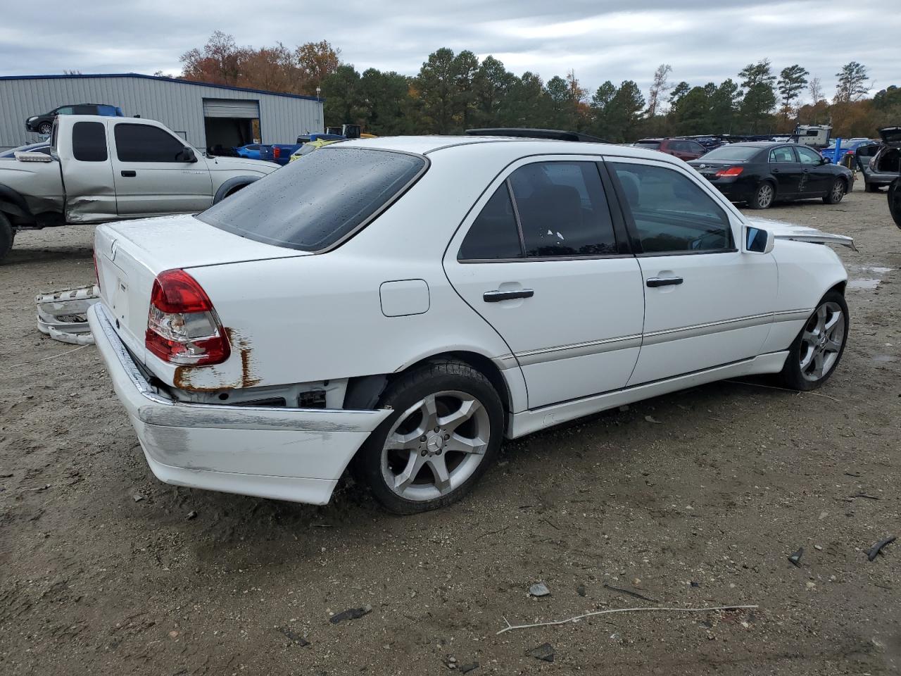 1999 Mercedes-benz C 230 White vin: WDBHA24G0XA753839