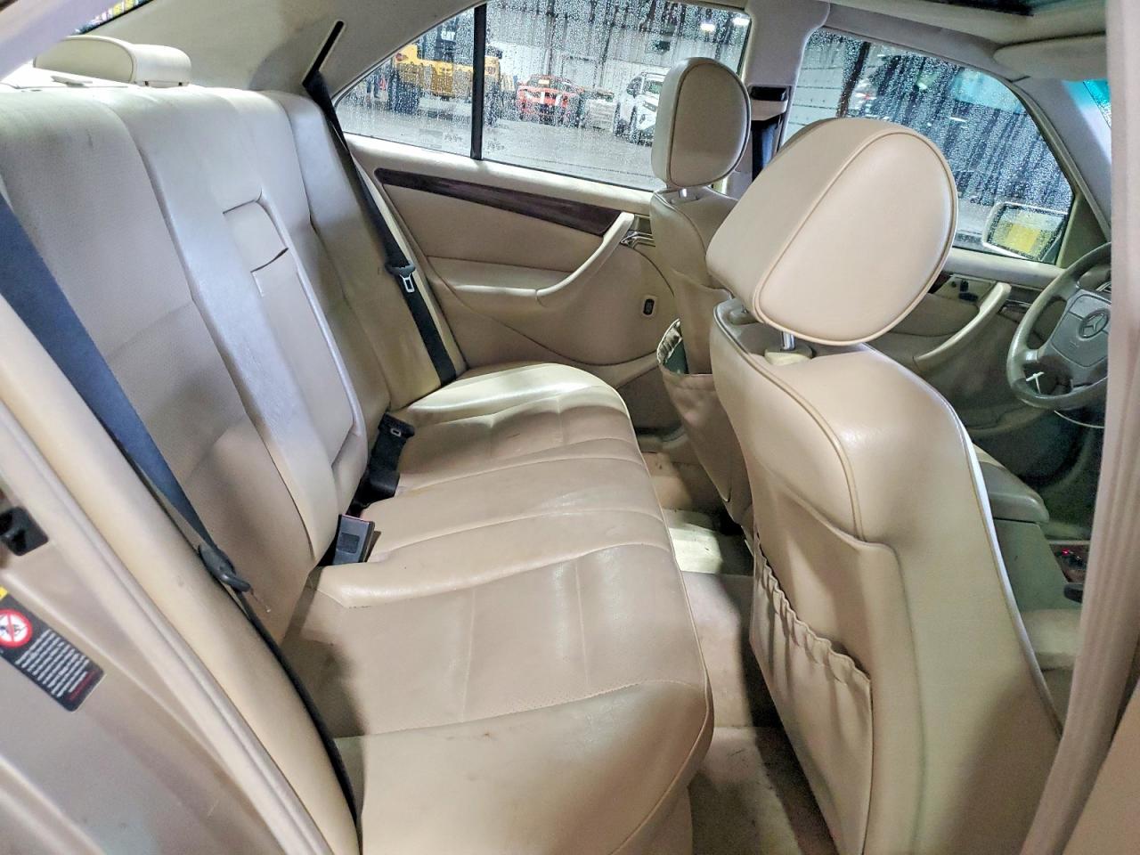 2000 Mercedes-benz C Золотой vin: WDBHA24G0YA834468
