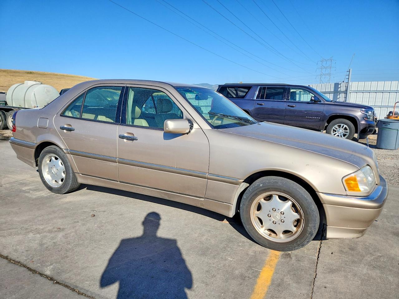 2000 Mercedes-benz C 230 Золотой vin: WDBHA24G0YA834468