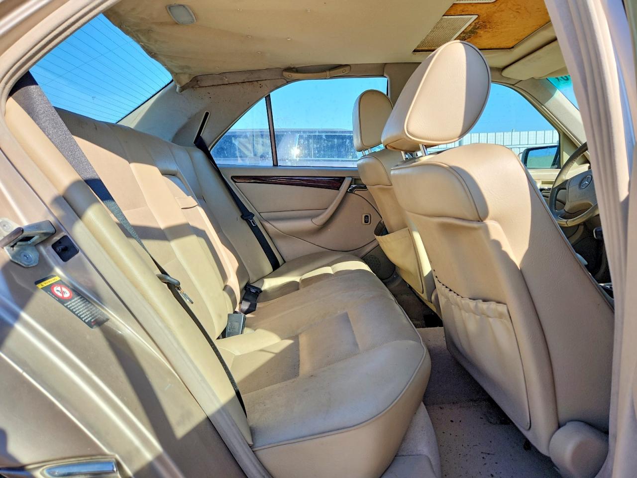 2000 Mercedes-benz C 230 Золотой vin: WDBHA24G0YA834468