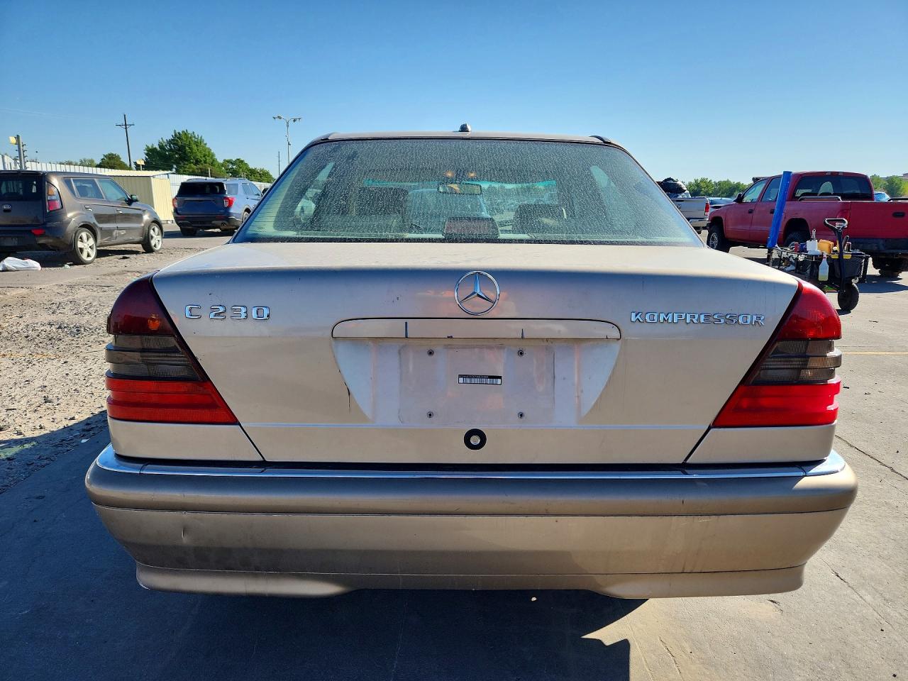 2000 Mercedes-benz C 230 Золотой vin: WDBHA24G0YA834468