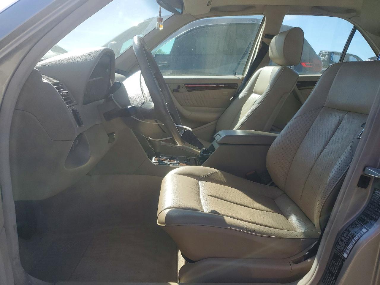 1999 Mercedes-benz C 230 Желто-коричневый vin: WDBHA24G1XA683073