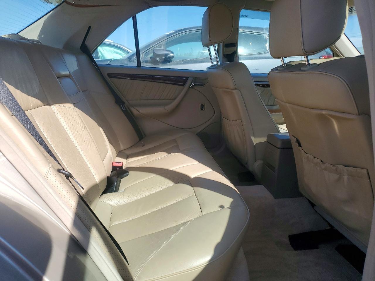1999 Mercedes-benz C 230 Желто-коричневый vin: WDBHA24G1XA683073