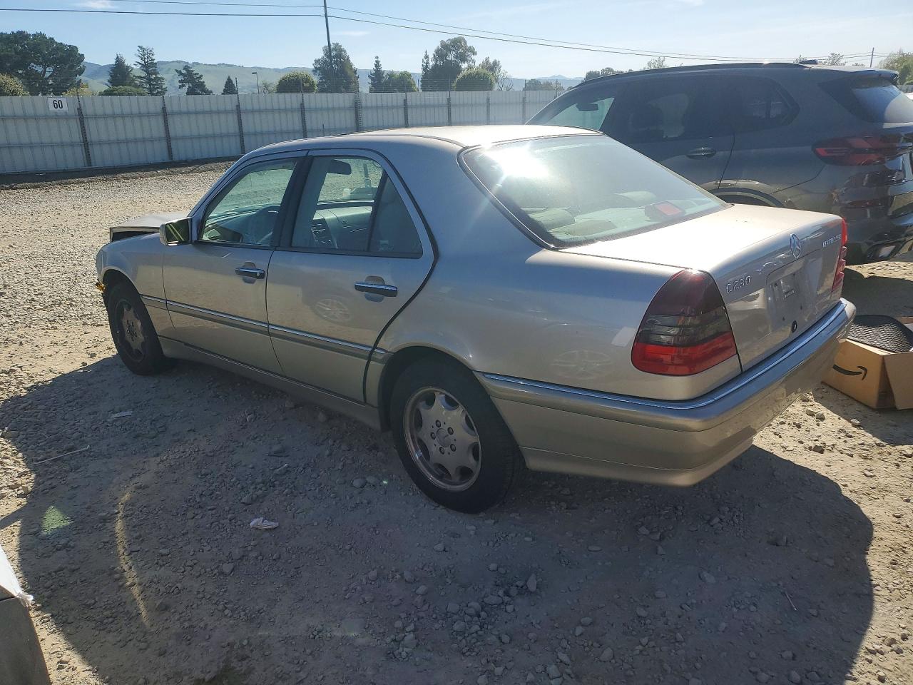 1999 Mercedes-benz C 230 Желто-коричневый vin: WDBHA24G1XA683073