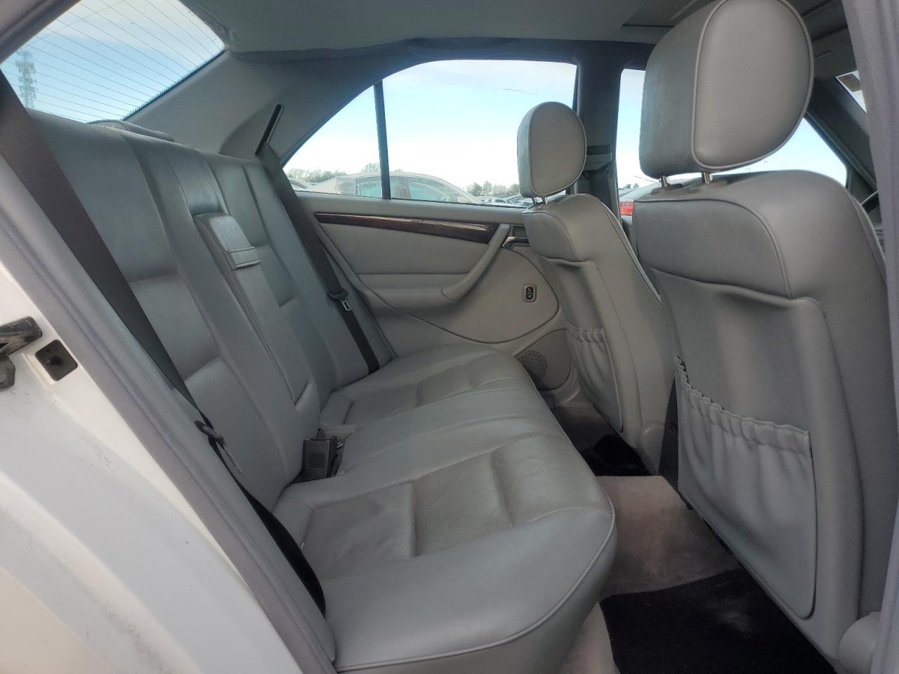 1999 Mercedes-benz C 230 Белый vin: WDBHA24G1XA799003