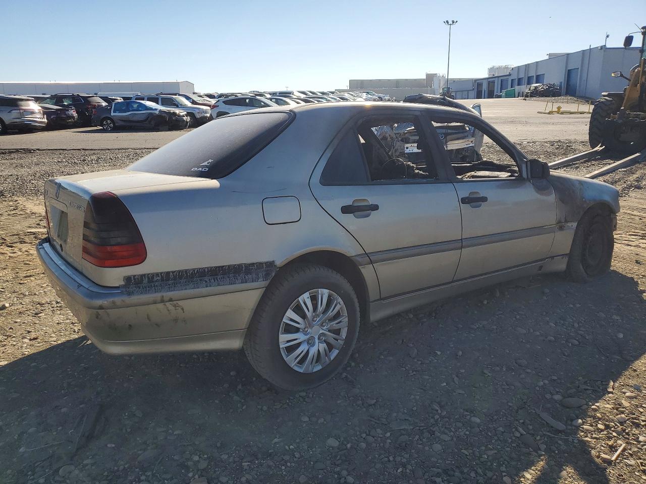 1999 Mercedes-benz C 230 Gold vin: WDBHA24G1XF861891