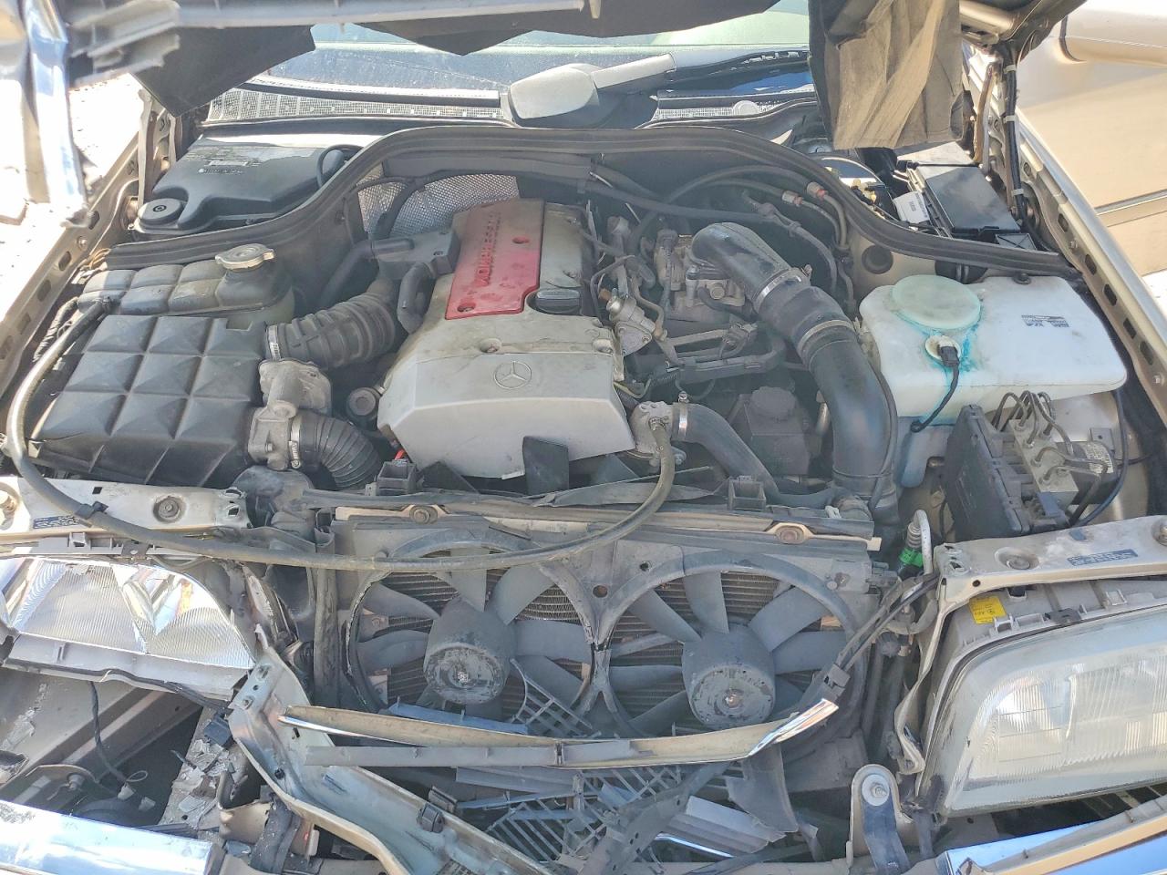 2000 Mercedes-benz C 230 Beige vin: WDBHA24G1YA849691