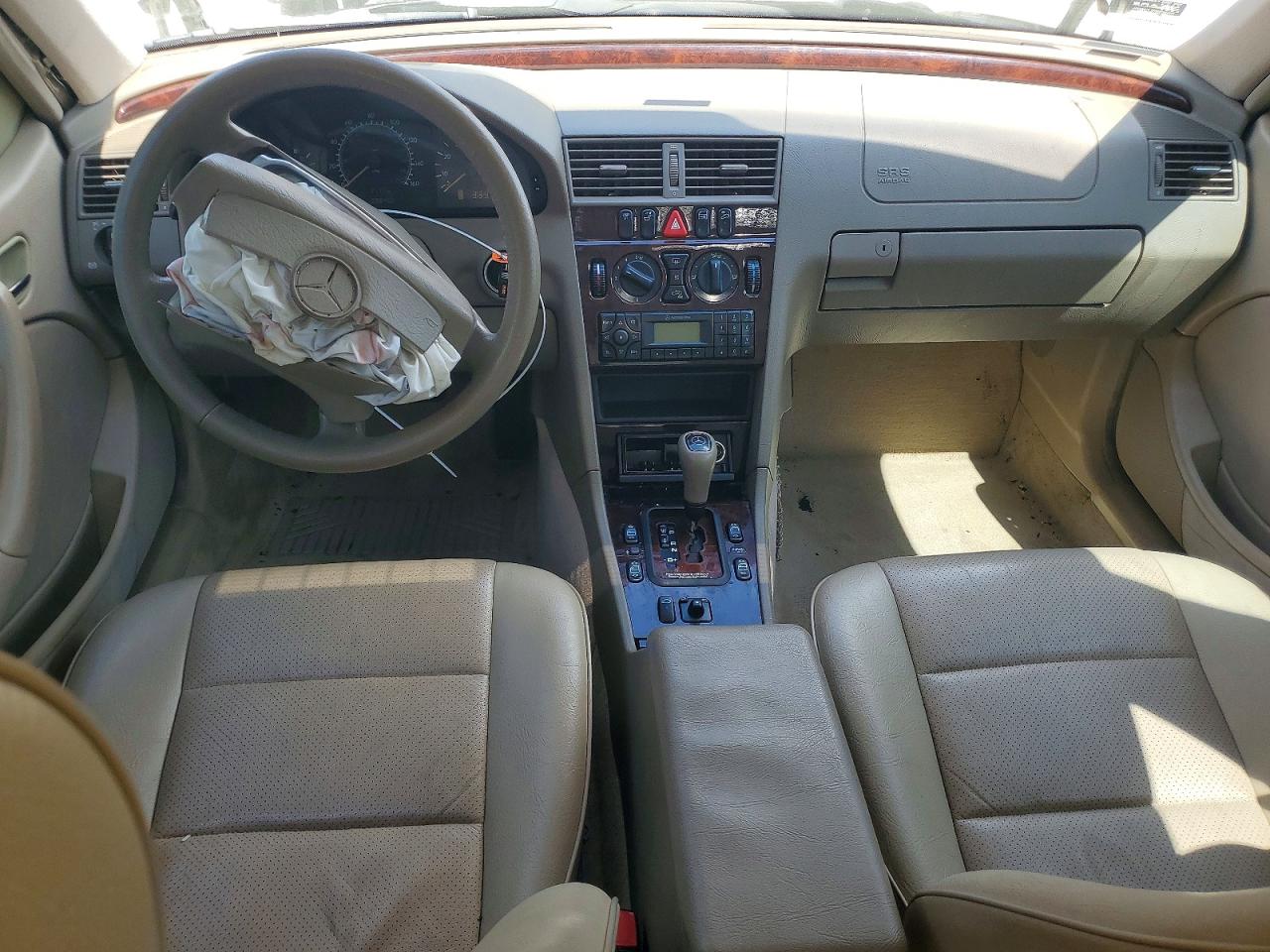 2000 Mercedes-benz C 230 Beige vin: WDBHA24G1YA849691