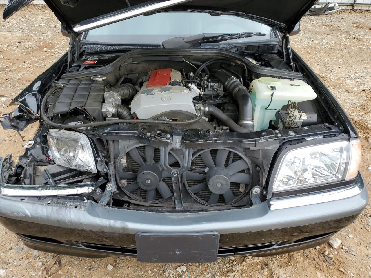 1999 Mercedes-benz C 230 Black vin: WDBHA24G2XA793372