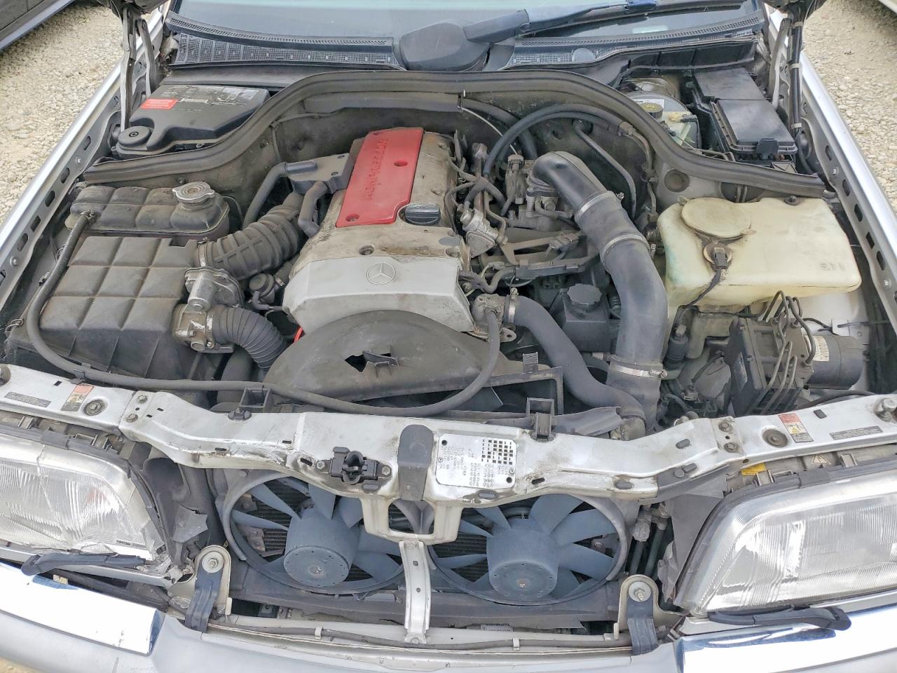 1999 Mercedes-benz C 230 Серебряный vin: WDBHA24G3XA770697