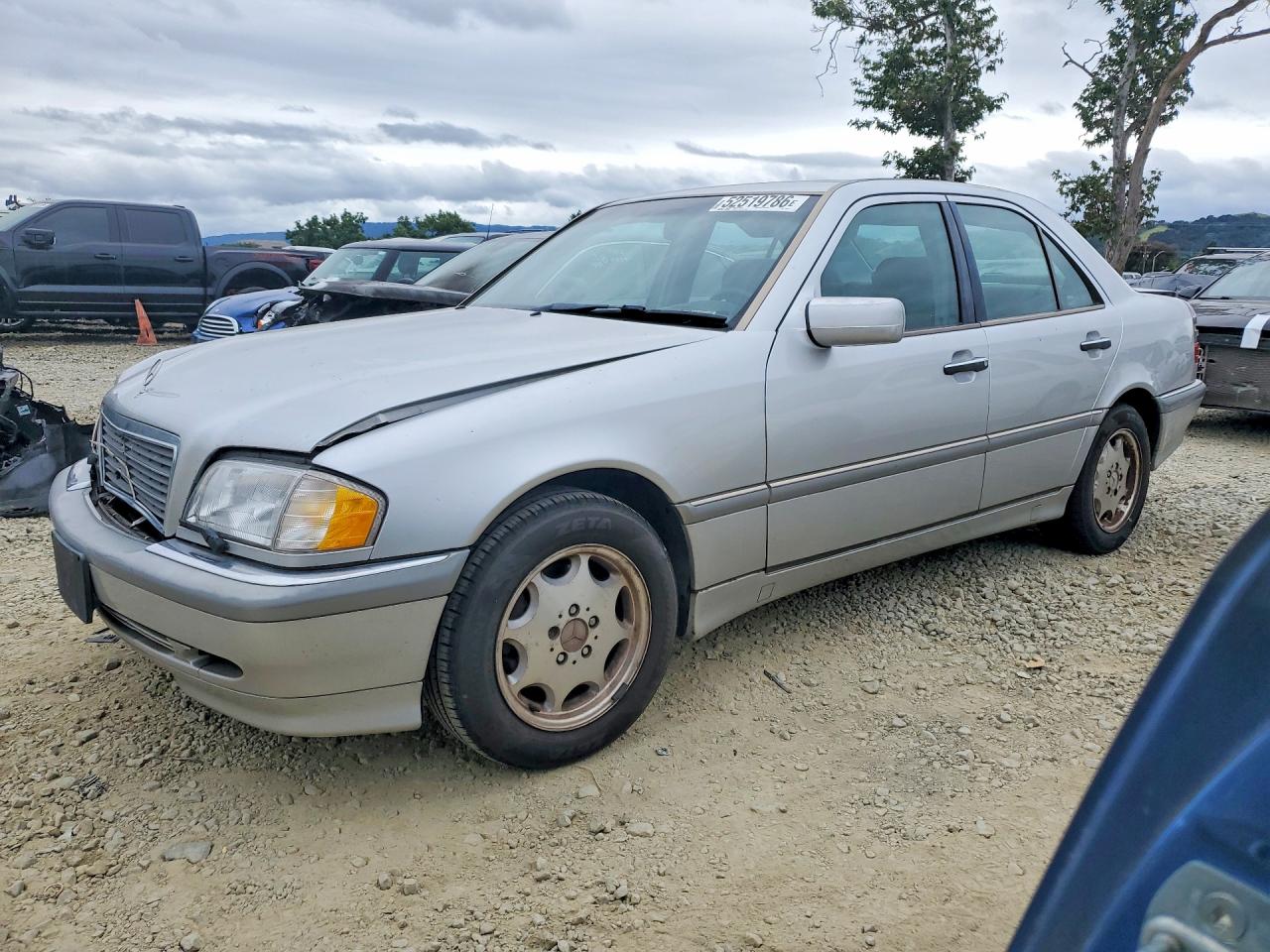 1999 Mercedes-benz C 230 Серебряный vin: WDBHA24G3XA770697