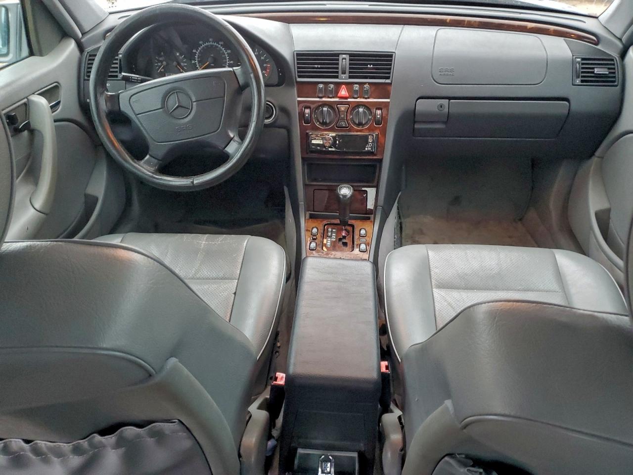 1999 Mercedes-benz C 230 Серый vin: WDBHA24G3XF891958
