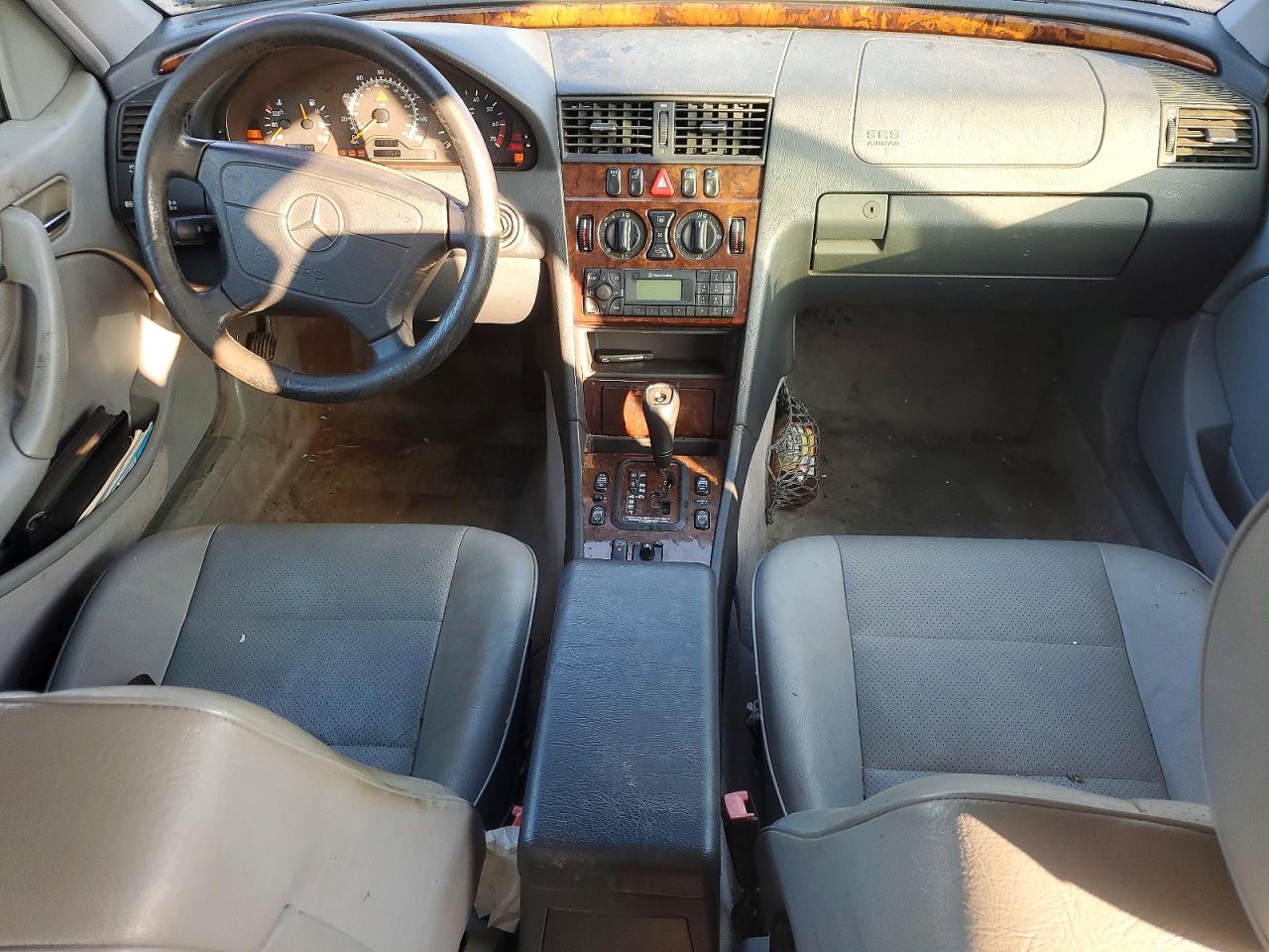 1999 Mercedes-benz C 230 Черный vin: WDBHA24G4XA698909