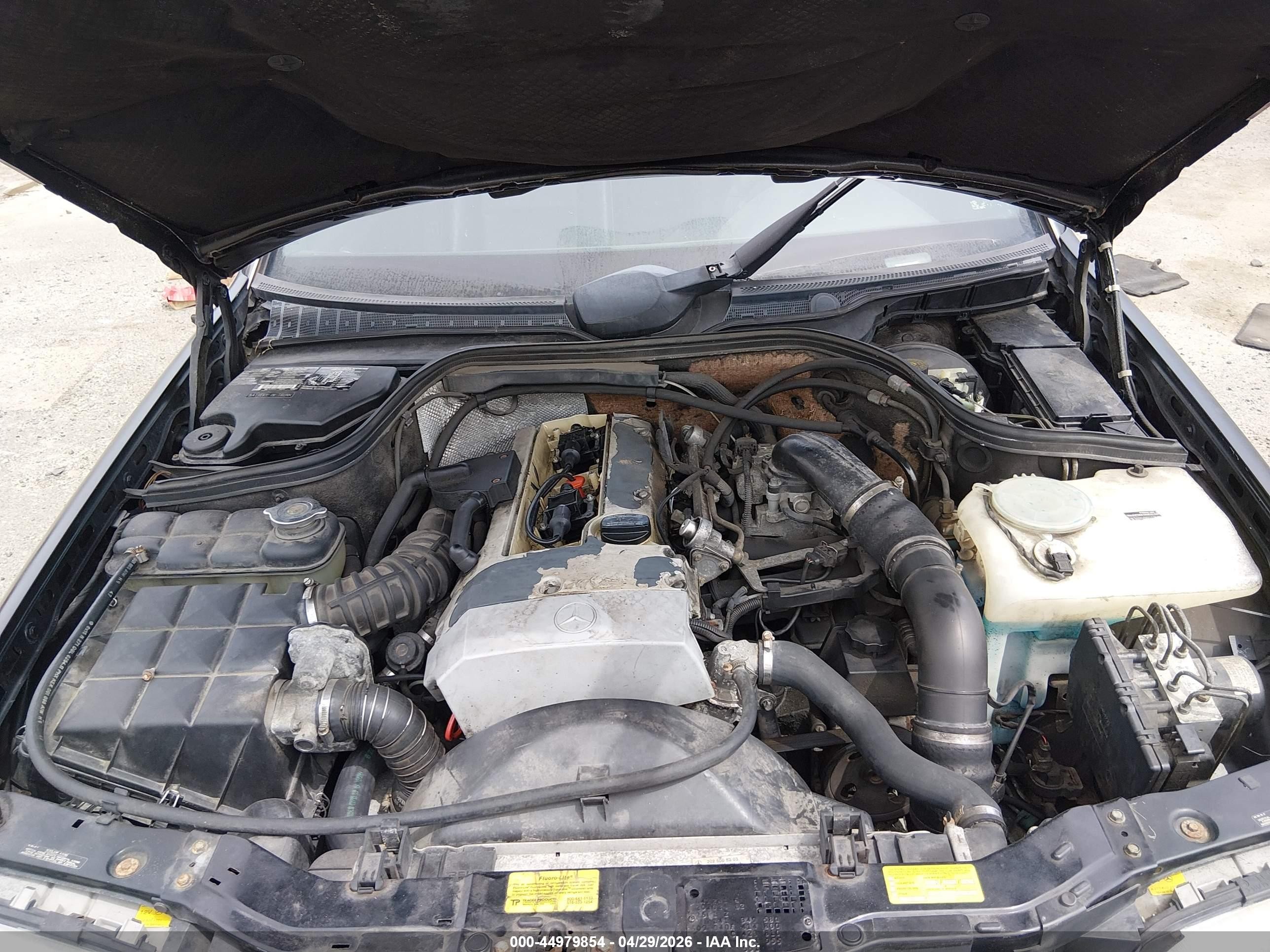 2000 Mercedes-benz C 230 Kompressor Black vin: WDBHA24G5YA848236
