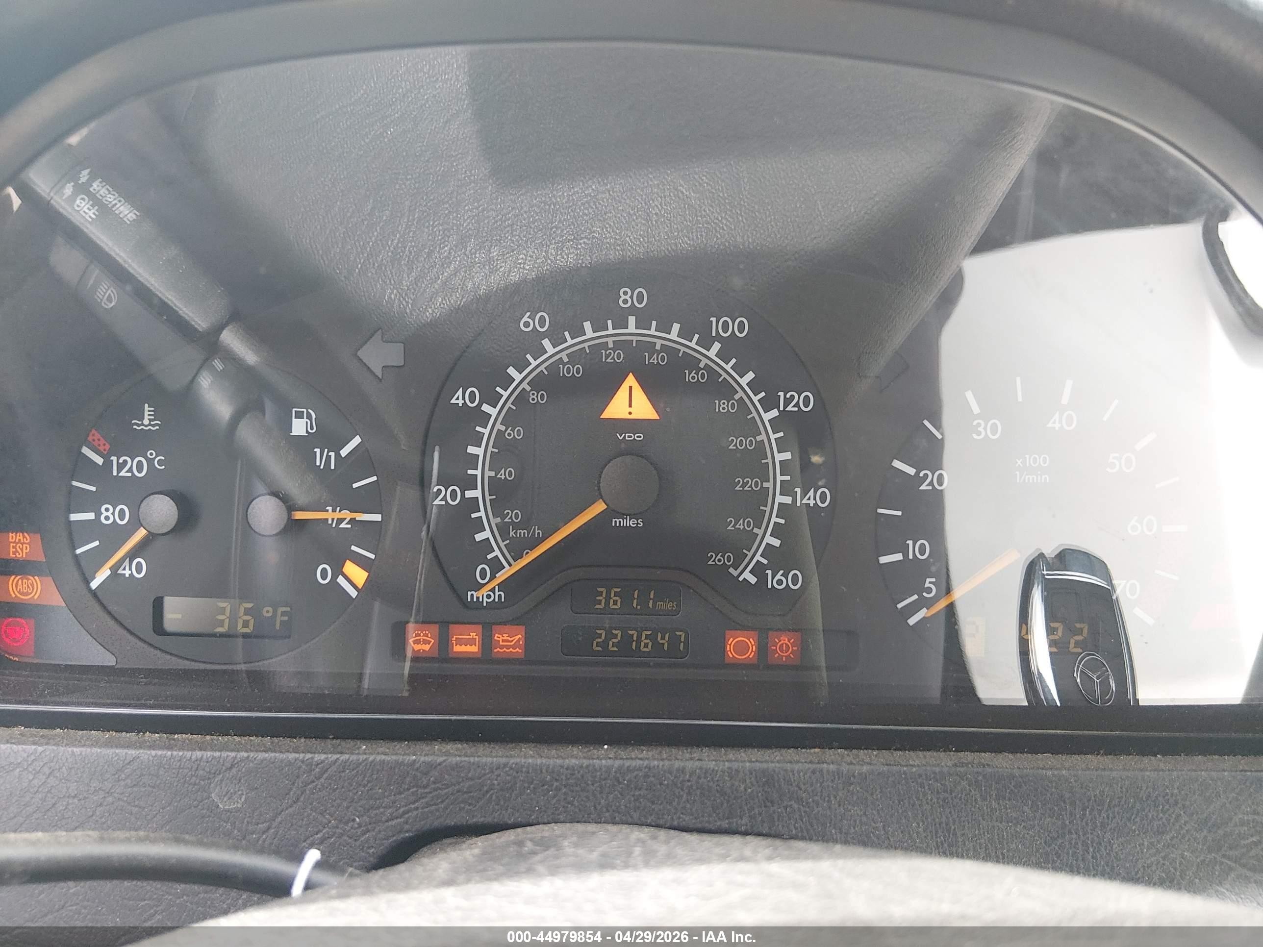 2000 Mercedes-benz C 230 Kompressor Black vin: WDBHA24G5YA848236