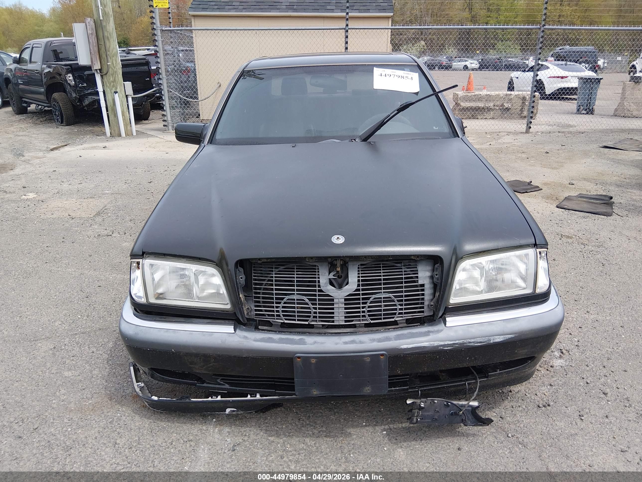 2000 Mercedes-benz C 230 Kompressor Black vin: WDBHA24G5YA848236