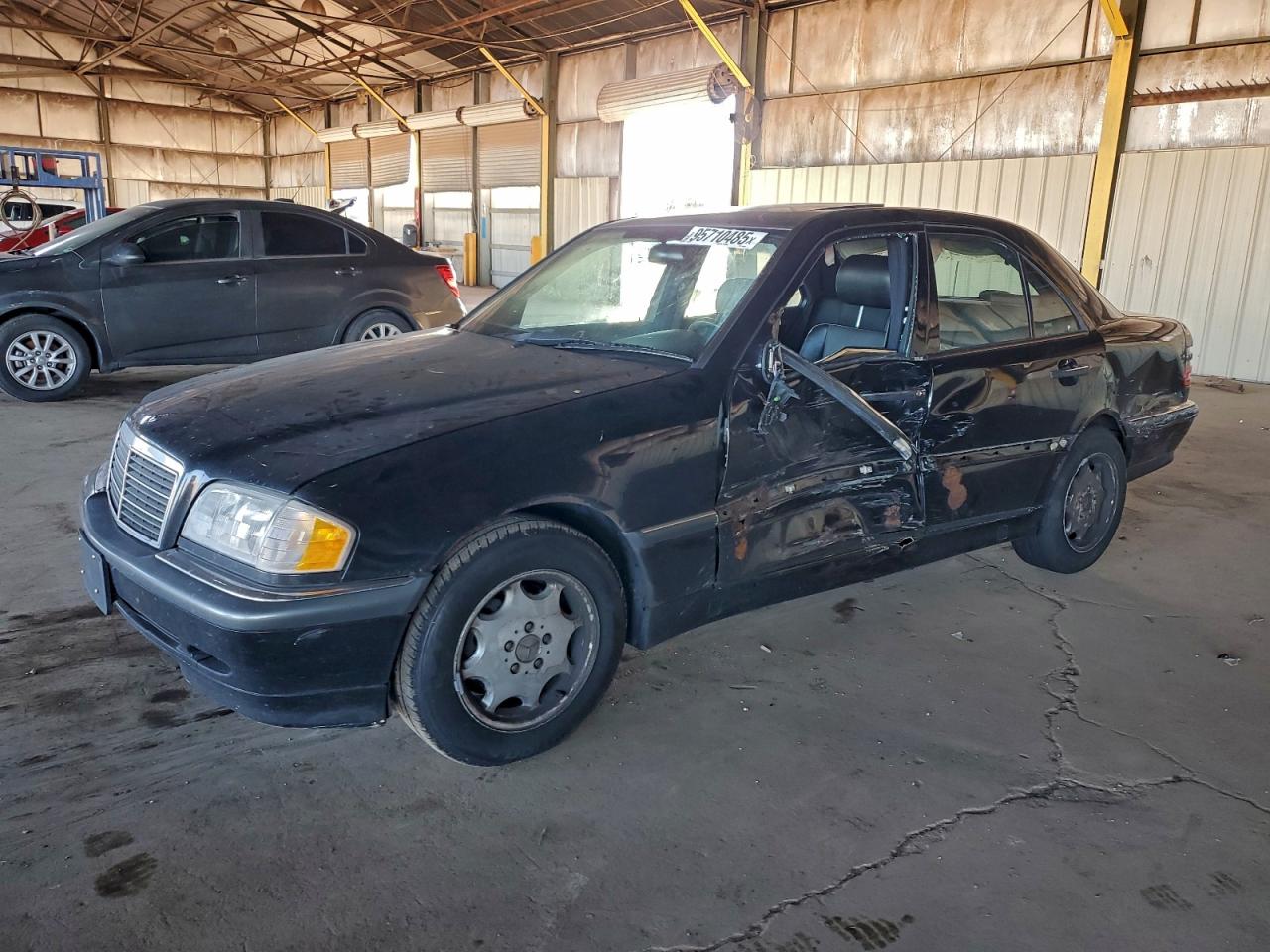 1999 Mercedes-benz C 230 Black vin: WDBHA24G6XA672523