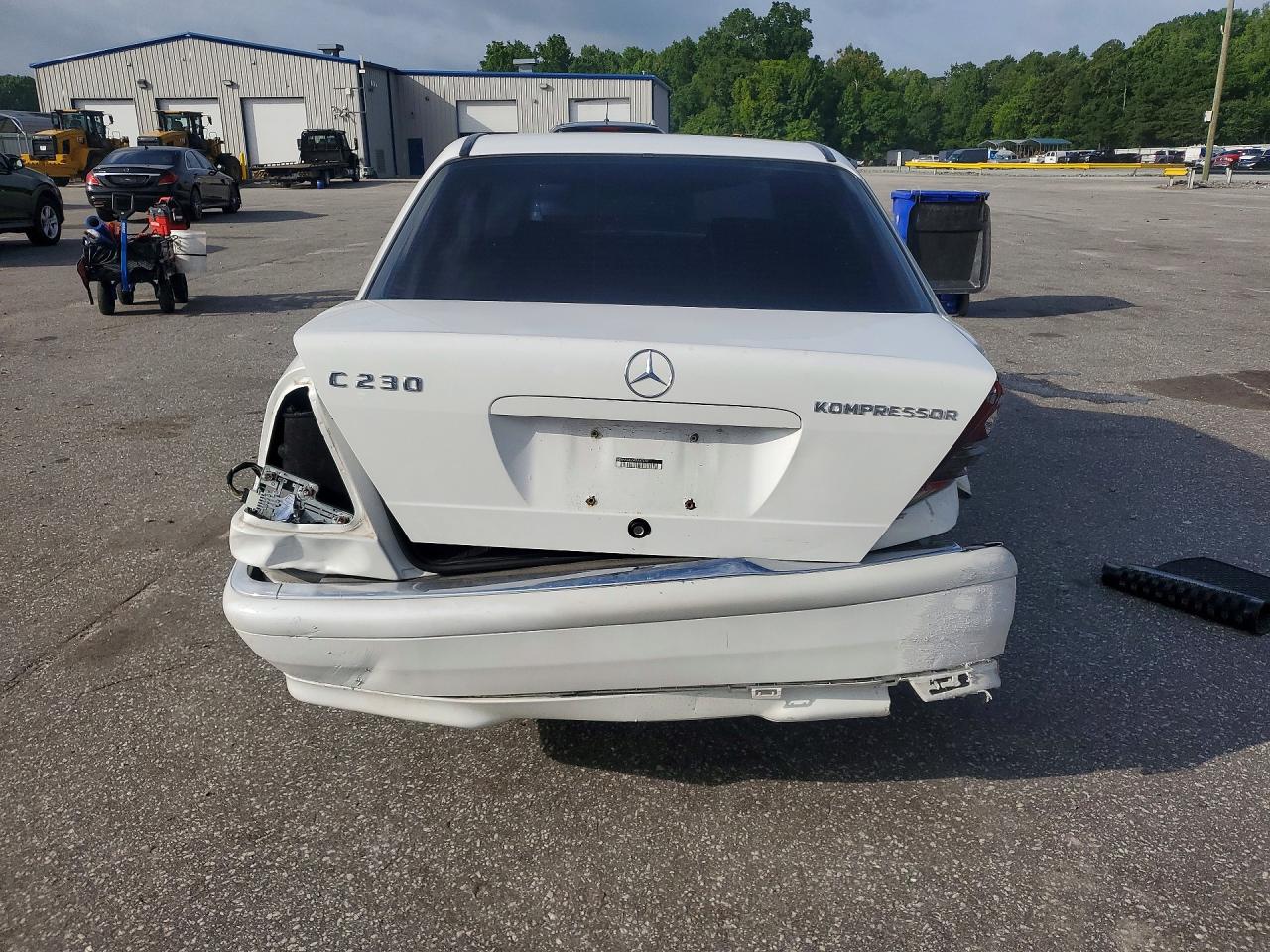 1999 Mercedes-benz C 230 Белый vin: WDBHA24G6XA767048