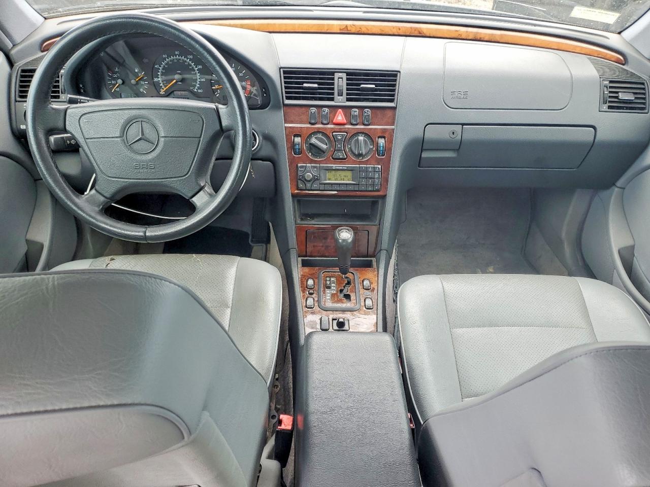 1999 Mercedes-benz C 230 Black vin: WDBHA24G6XA795741